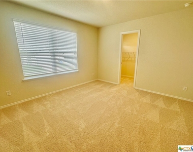 452 Lynwood Gold - Photo Thumbnail 27