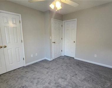 3330 Ridgefair Drive - Photo Thumbnail 25