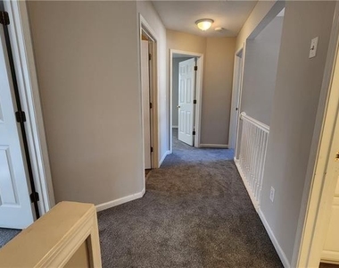 3330 Ridgefair Drive - Photo Thumbnail 15