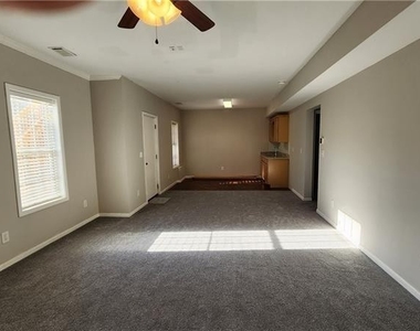 3330 Ridgefair Drive - Photo Thumbnail 32