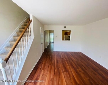 1204 Sawmill Road - Photo Thumbnail 2