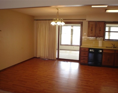 20 Cobb  Cir - Photo Thumbnail 6