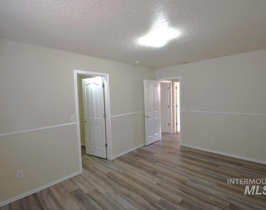 9555 W Weir Hollis Dr - Photo Thumbnail 24