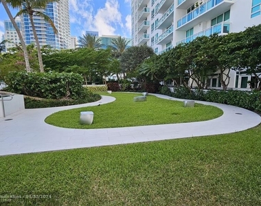 951 Brickell Ave - Photo Thumbnail 26