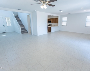 9510 W Roma Avenue - Photo Thumbnail 1