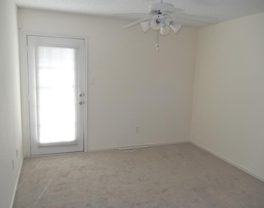 1714 Lantana Drive - Photo Thumbnail 11