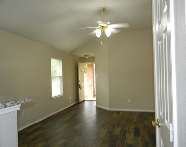 2804 Coyote Ridge Drive - Photo Thumbnail 8