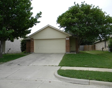 2804 Coyote Ridge Drive - Photo Thumbnail 0