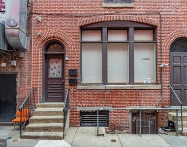 1720 Sansom St - Photo Thumbnail 14