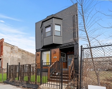 4411 S Calumet Avenue - Photo Thumbnail 29