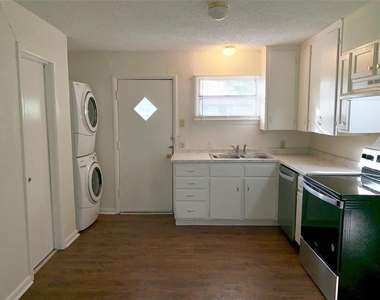 1701 Longview Street - Photo Thumbnail 1