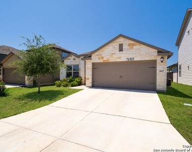 8607 Straight Oaks - Photo Thumbnail 1