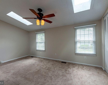 1541 Autumn Ridge Cir - Photo Thumbnail 18