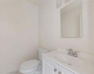 7137 Ramsgate Avenue - Photo Thumbnail 13