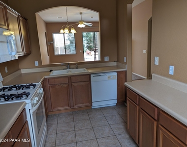 5361 N Bremont Way - Photo Thumbnail 6