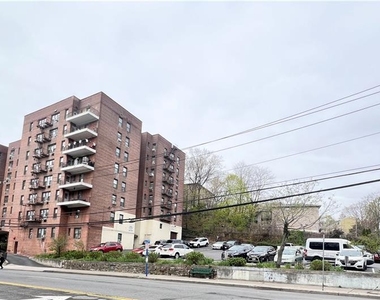 277 Bronx River Road - Photo Thumbnail 20