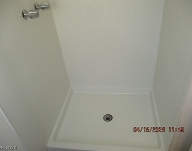 2749 Long Court - Photo Thumbnail 17