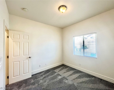 9773 Marcelline Avenue - Photo Thumbnail 9