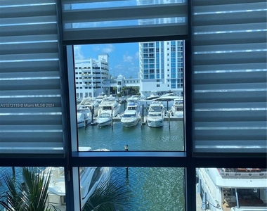 17111 Biscayne Blvd - Photo Thumbnail 17