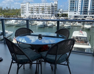 17111 Biscayne Blvd - Photo Thumbnail 14