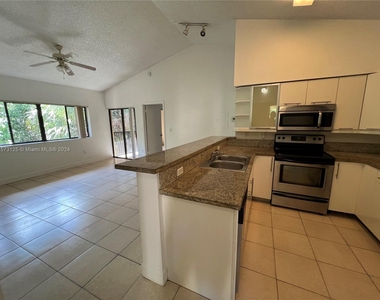 2550 Sw 18th Ter - Photo Thumbnail 29