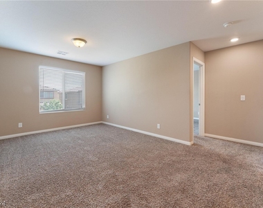 2665 Crystal Quartz Street - Photo Thumbnail 15