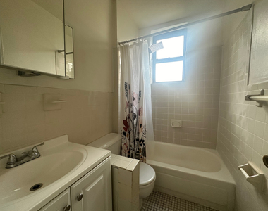 323A East 89th Street - Photo Thumbnail 12