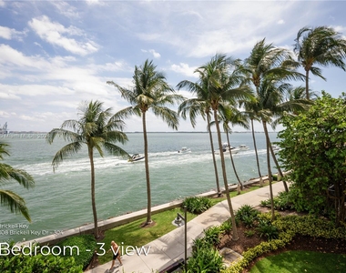 808 Brickell Key Dr - Photo Thumbnail 55