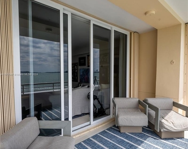 808 Brickell Key Dr - Photo Thumbnail 48