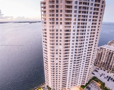 808 Brickell Key Dr - Photo Thumbnail 87