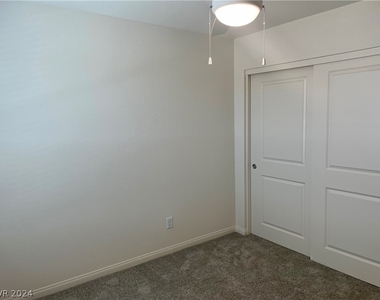 5690 Sunset Amber Avenue - Photo Thumbnail 21