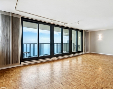 1212 N Lake Shore Drive - Photo Thumbnail 15