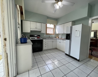 4937 N Talman Avenue - Photo Thumbnail 15