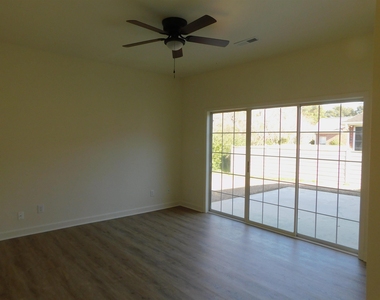 3801 Cagney Ln. - Photo Thumbnail 20