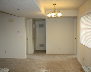 5921 Western Avenue - Photo Thumbnail 10