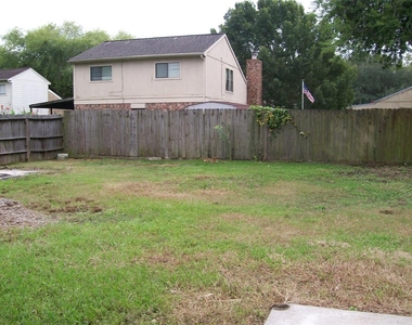 2617 Knoxville Drive - Photo Thumbnail 13