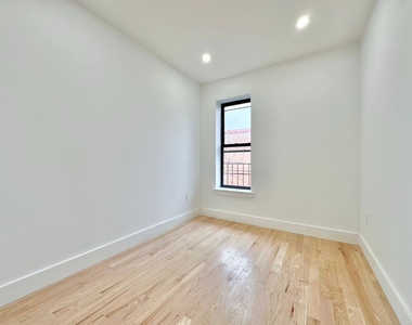 1518 jefferson Avenue, Brooklyn, NY 11237  - Photo Thumbnail 9