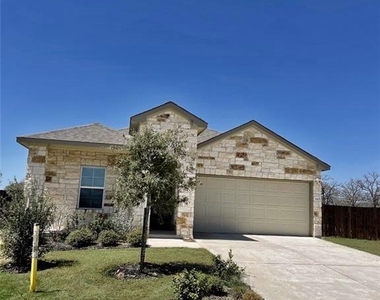 4401 Lobo Landing Ln - Photo Thumbnail 30