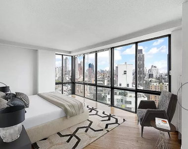 360 East 57th Street - Photo Thumbnail 3