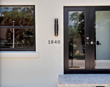 1840 Sw 22nd Ter - Photo Thumbnail 15