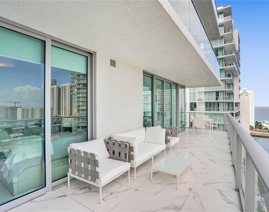 330 Sunny Isles Blvd - Photo Thumbnail 16