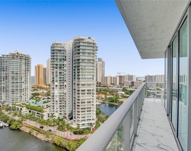 330 Sunny Isles Blvd - Photo Thumbnail 20