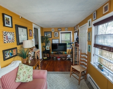 136 Mcgregor Ave - Photo Thumbnail 10