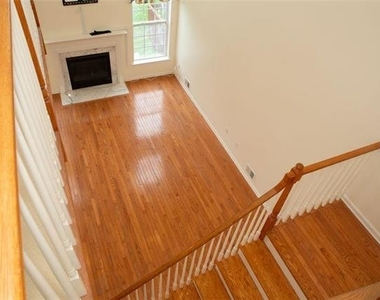 124 Bethpage Terrace - Photo Thumbnail 3