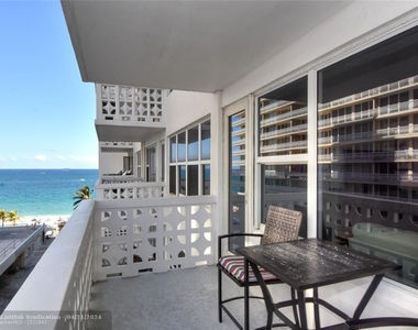 4010 Galt Ocean Dr - Photo Thumbnail 8