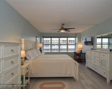 4010 Galt Ocean Dr - Photo Thumbnail 31