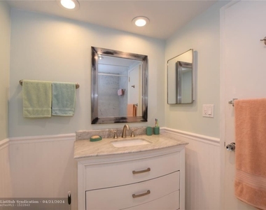 4010 Galt Ocean Dr - Photo Thumbnail 29