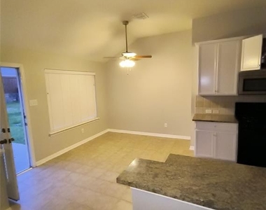 7621 Uvalde Way - Photo Thumbnail 9