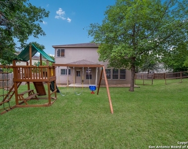 16526 Amberly Ct - Photo Thumbnail 20