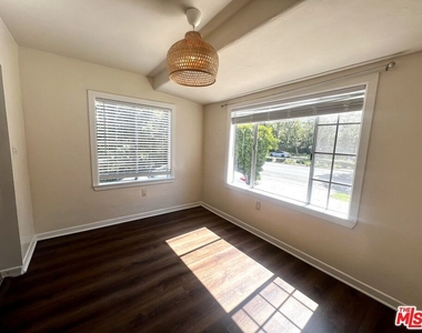 364 N San Vicente Blvd - Photo Thumbnail 5